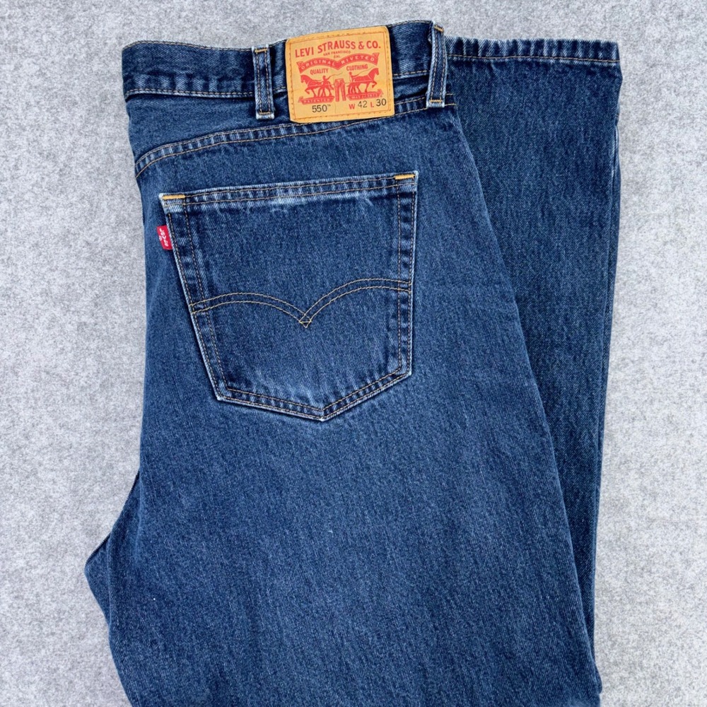 Levis 550 Relaxed Fit Jeans Mens 42x30 Medium Wash Blue Denim 00550-0216